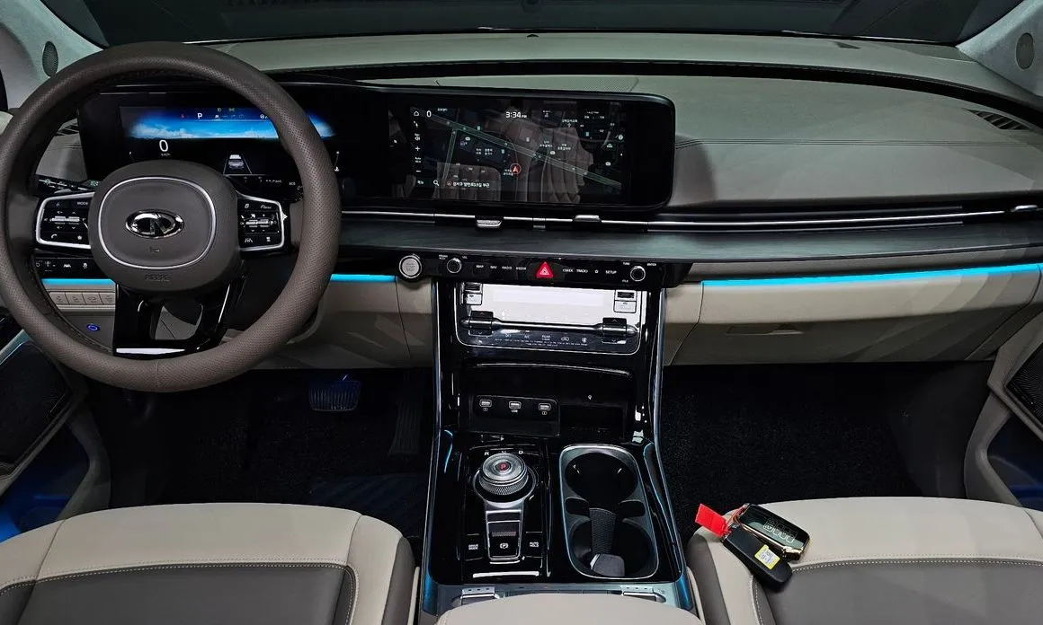 Kia Carnival — фото 10