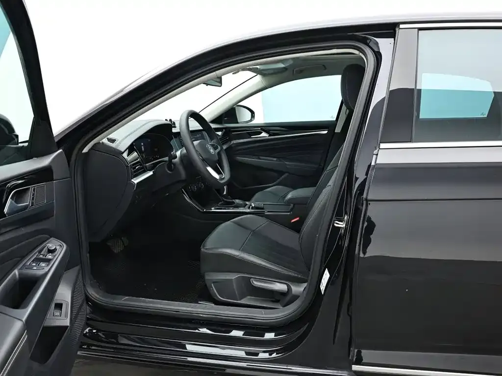 Volkswagen Passat — фото 10