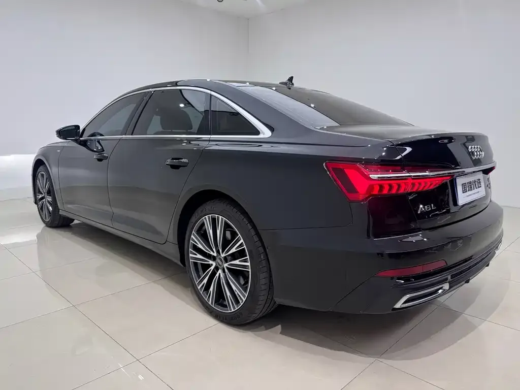 Audi A6L — фото 3