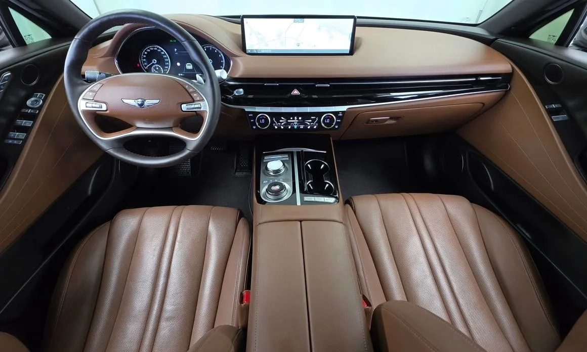 Genesis G80 — фото 10
