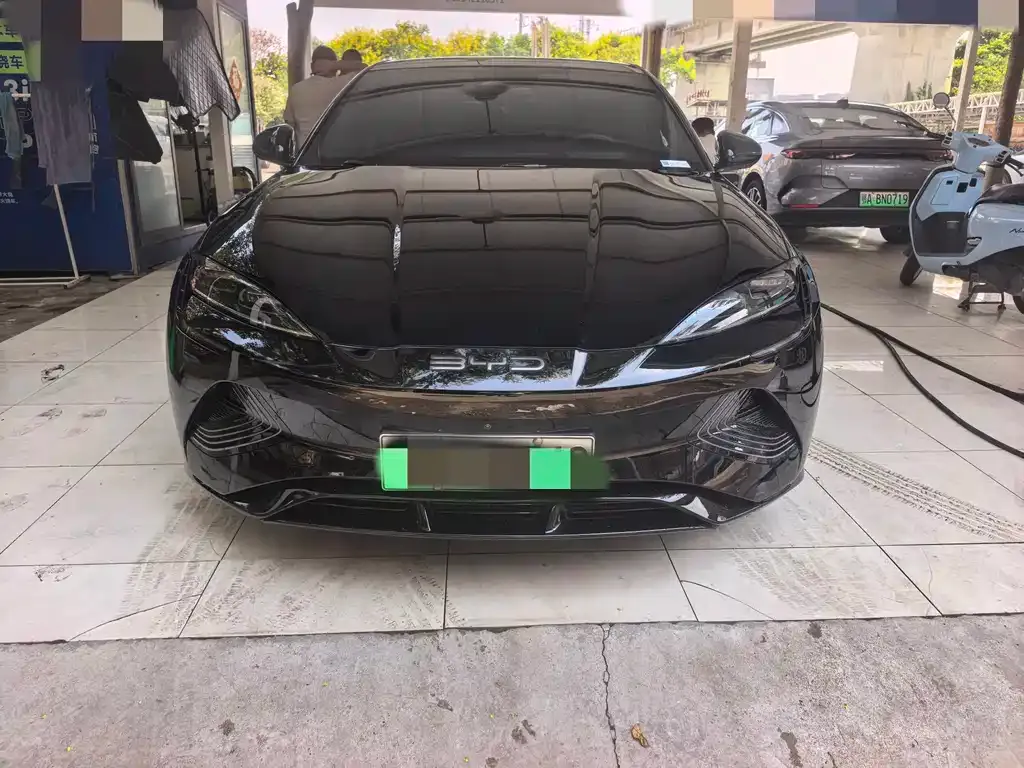 BYD Seal — фото 7