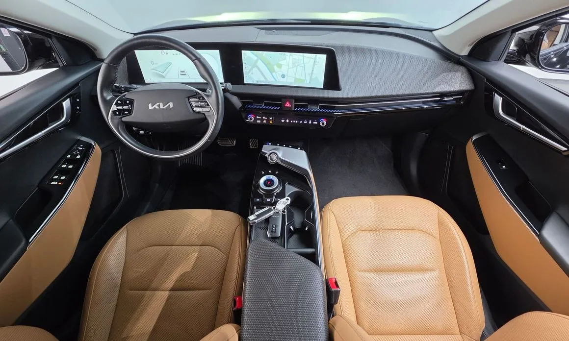 Kia EV6 — фото 8