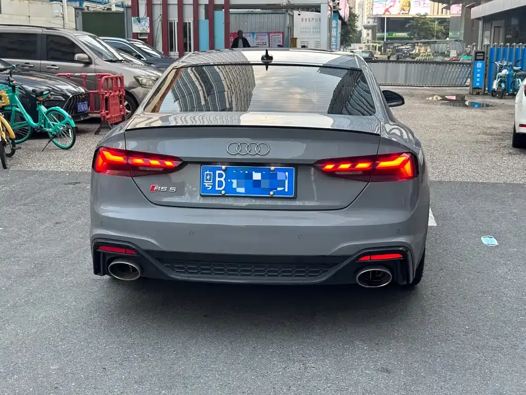 Audi RS 5 — фото 10