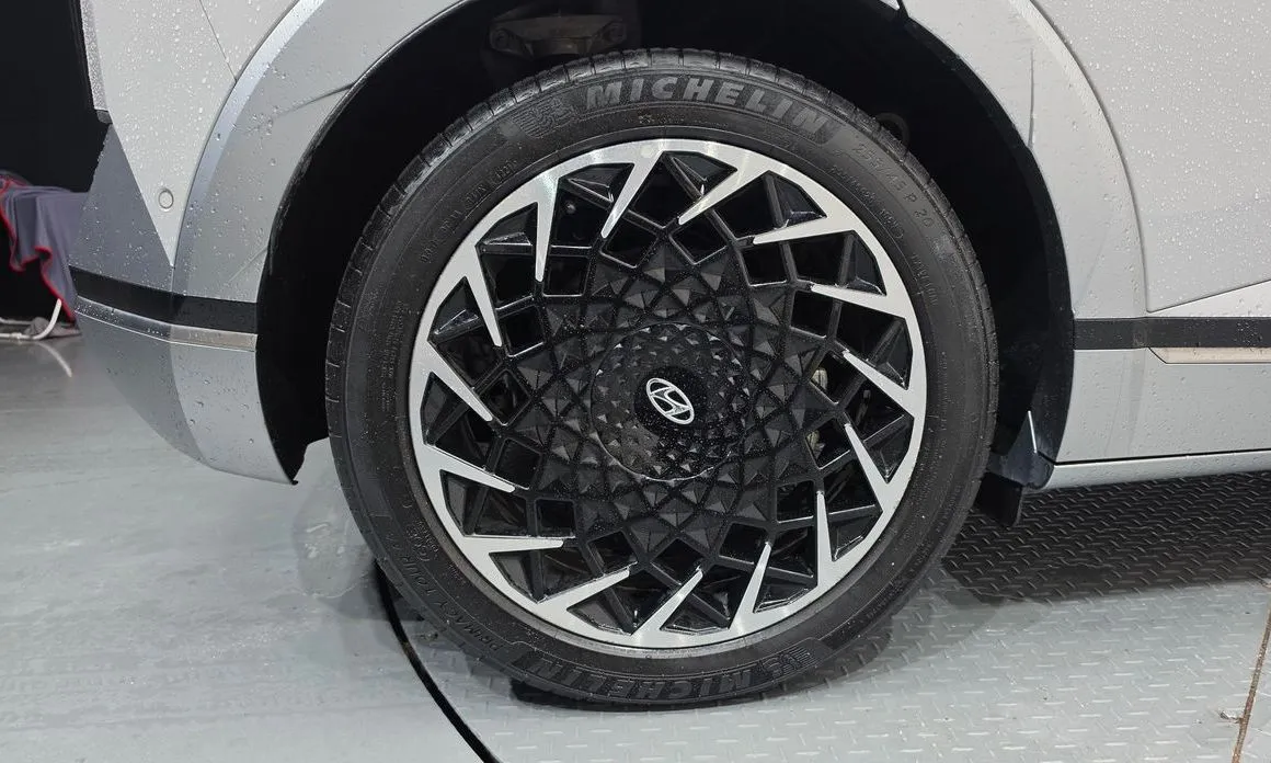 Hyundai Ioniq5 — фото 10