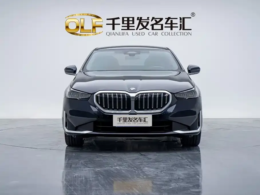BMW 5 Series — фото 2