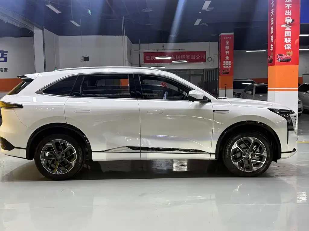 Changan CS75 PLUS — фото 7