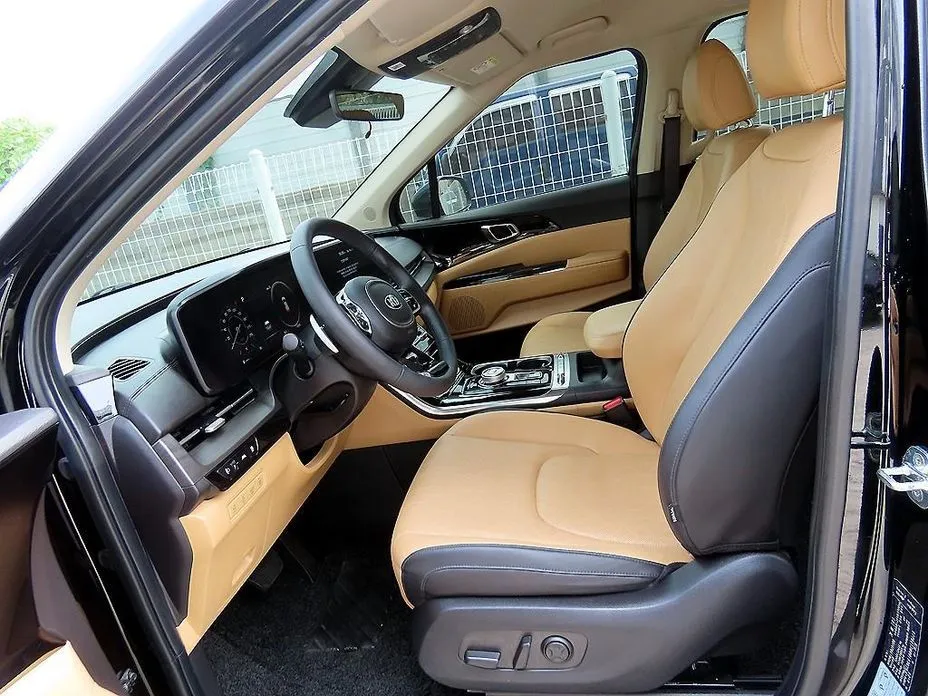 Kia Carnival — фото 5