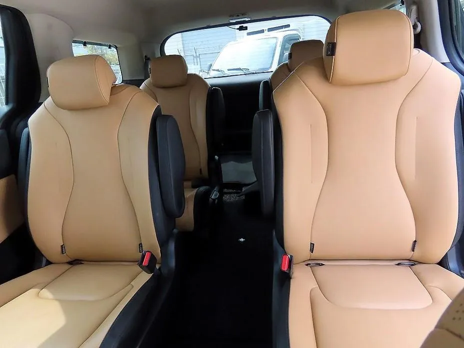 Kia Carnival — фото 2