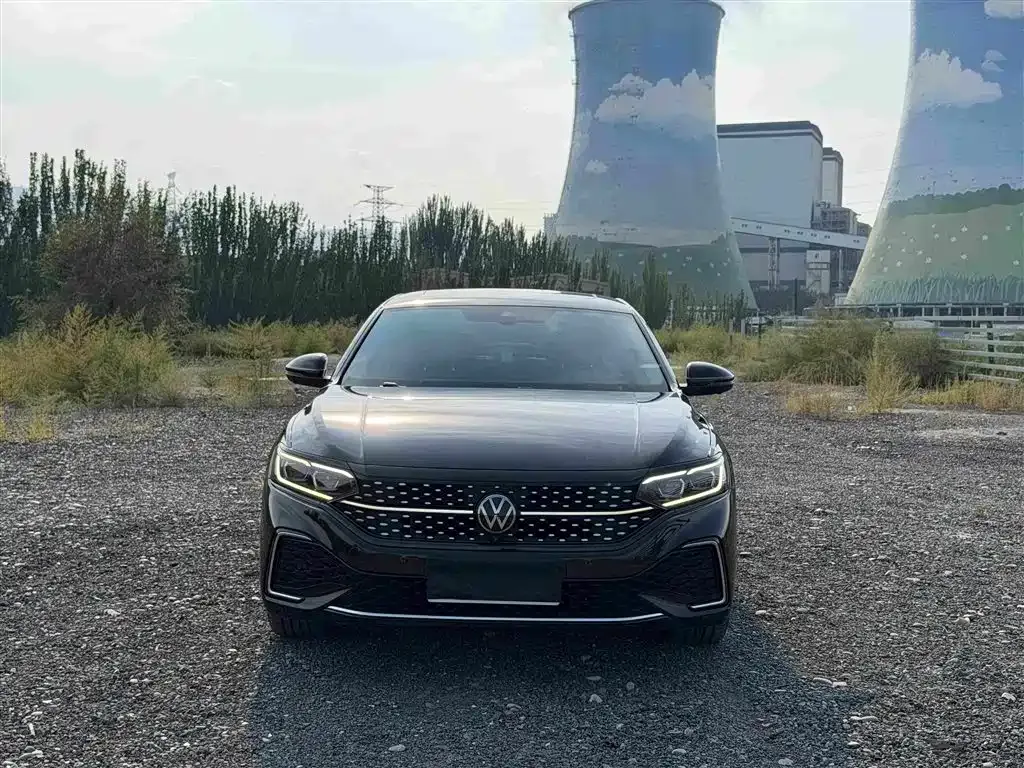 Volkswagen Passat — фото 9