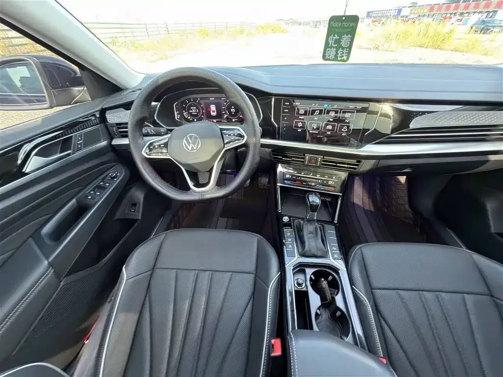 Volkswagen Passat — фото 3