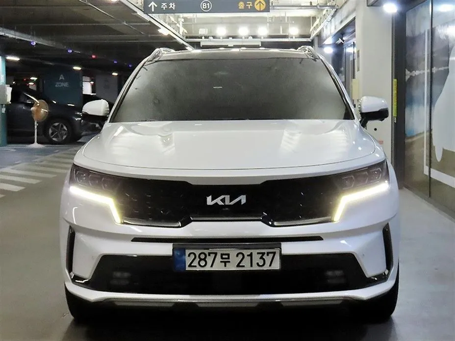 Kia Sorento — фото 5