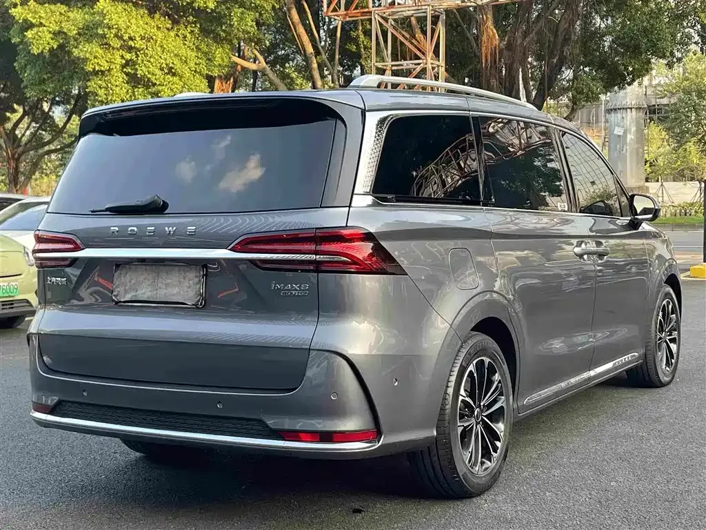Roewe iMAX8 — фото 8