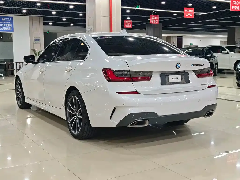 BMW 3 Series — фото 4