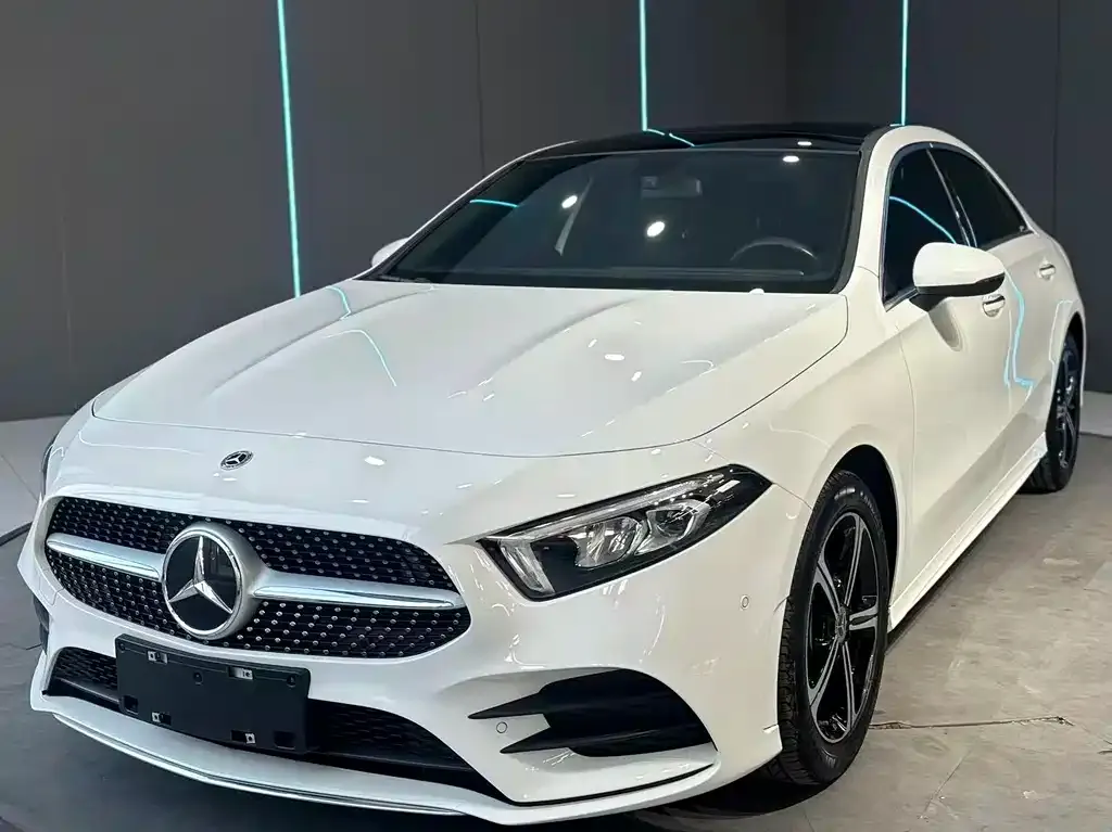 Mercedes-Benz A-Class — фото 1