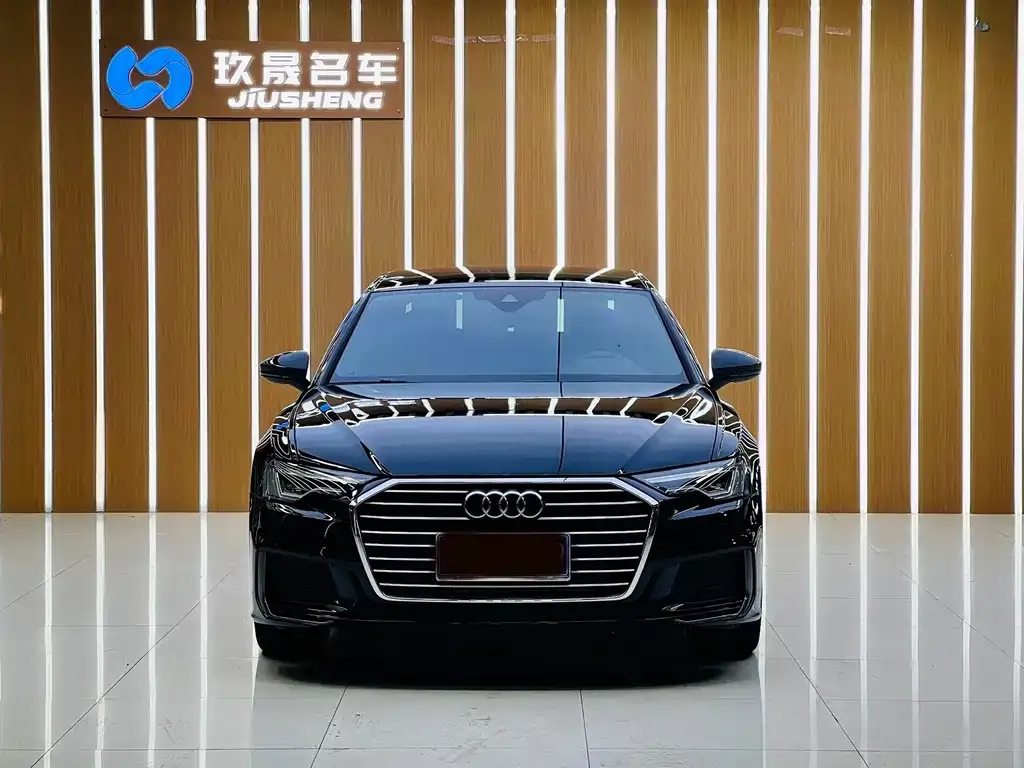Audi A6L — фото 2