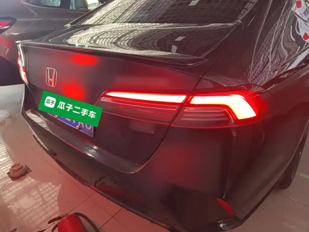 Honda Inspire — фото 9