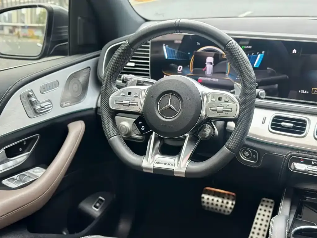 Mercedes-Benz GLE AMG — фото 5