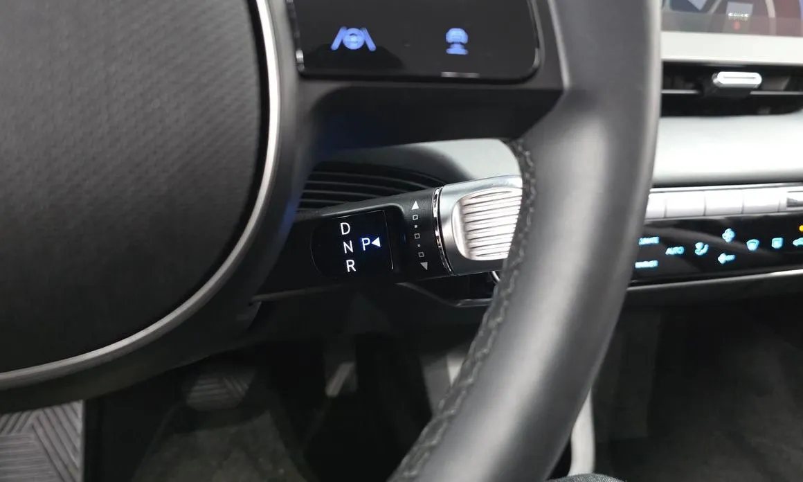 Hyundai Ioniq5 — фото 4