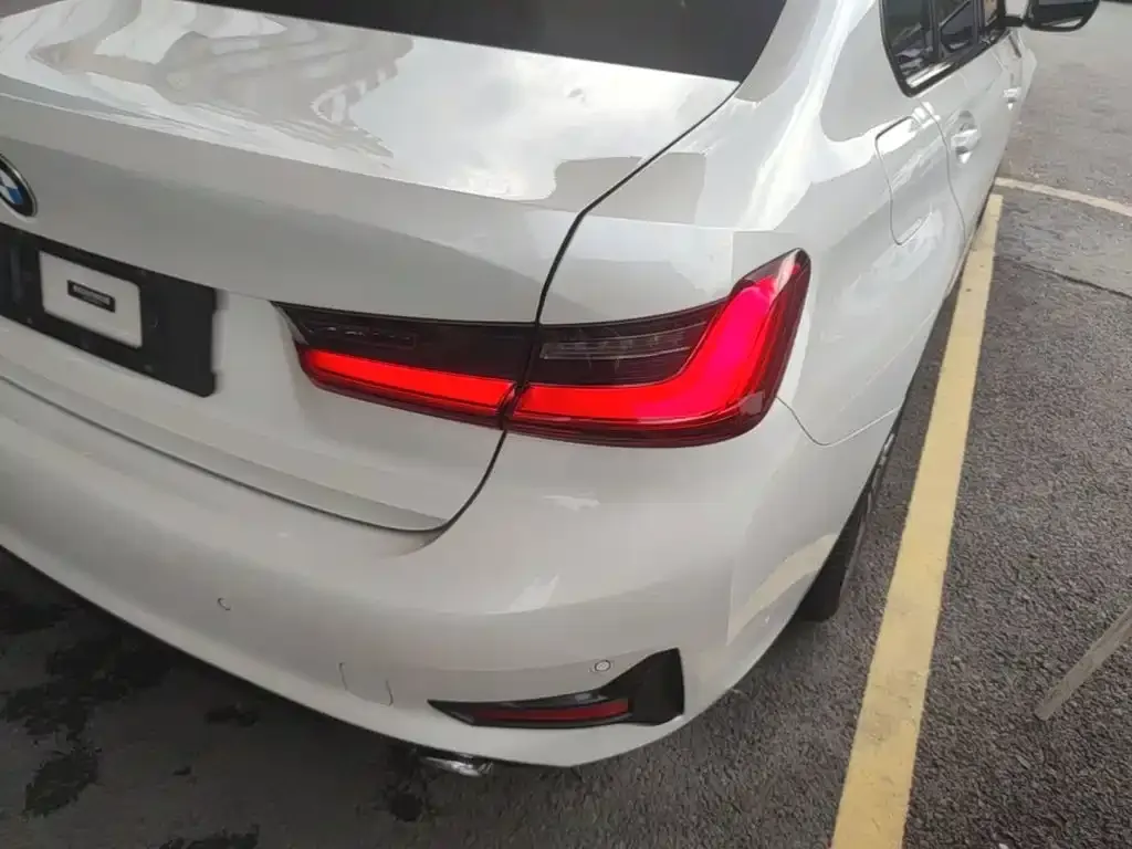 BMW 3 Series — фото 10