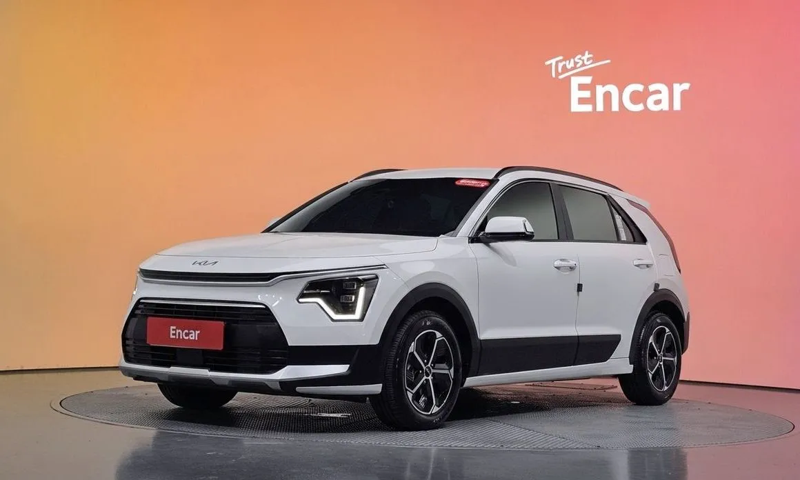 Kia Niro — фото 1