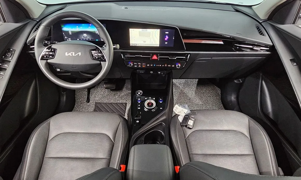 Kia Niro — фото 9