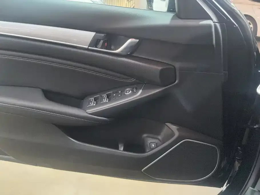 Honda Inspire — фото 10