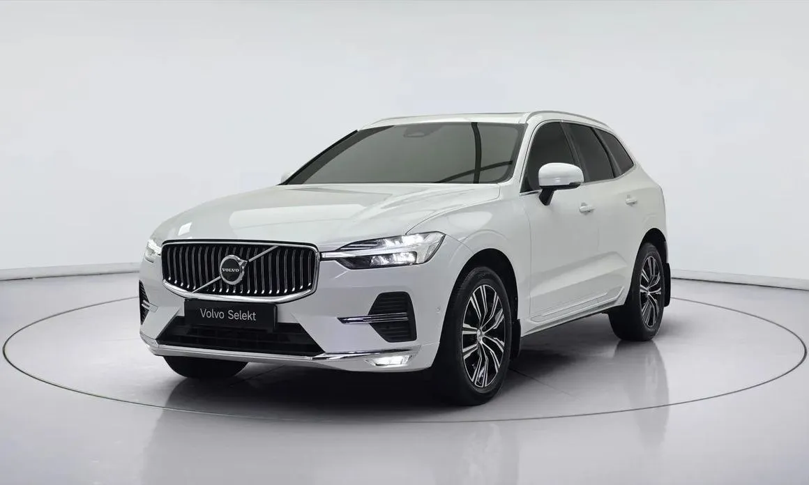 Volvo XC60 — фото 1