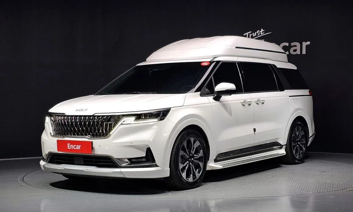 Kia Carnival — фото 1