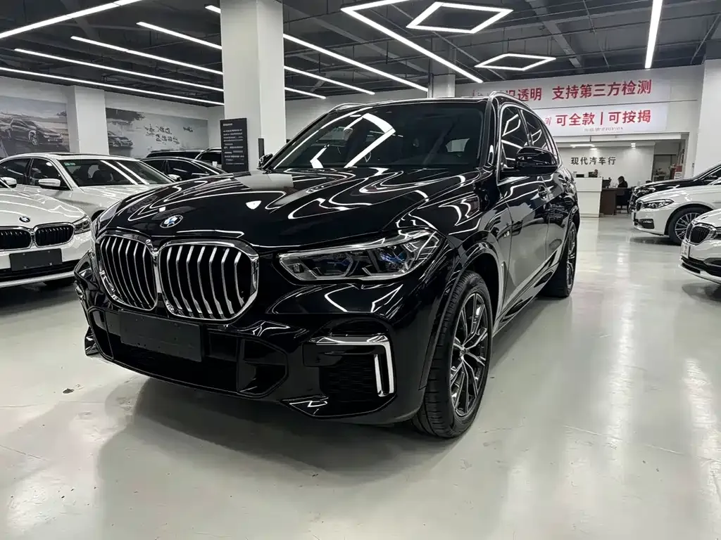 BMW X5 — фото 1