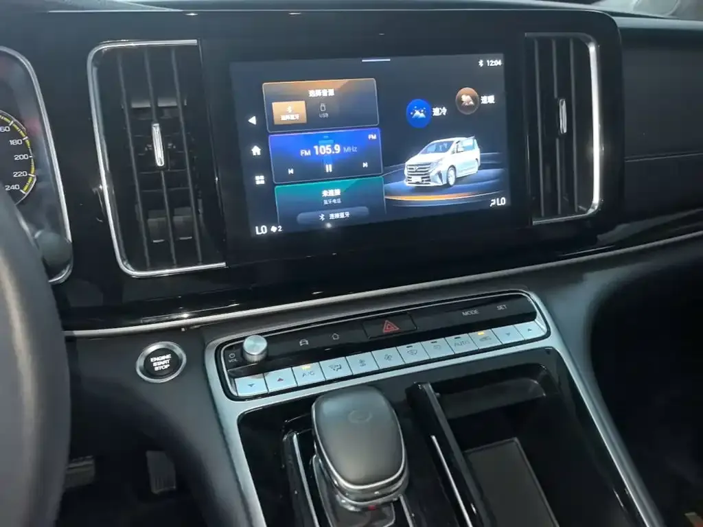 GAC Motor Trumpchi M8 — фото 10