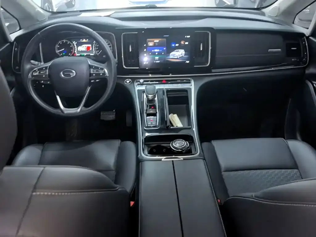 GAC Motor Trumpchi M8 — фото 2