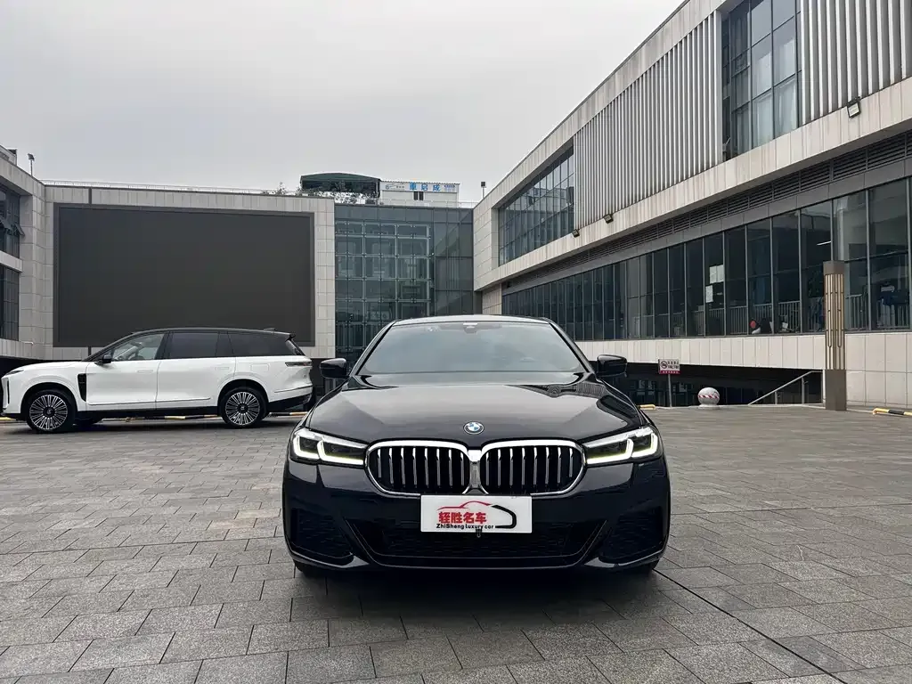 BMW 5 Series — фото 2