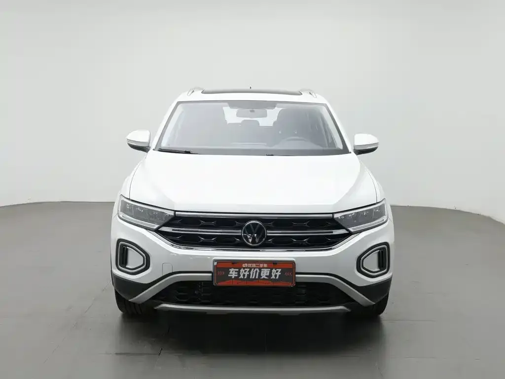 Volkswagen T-Roc — фото 5