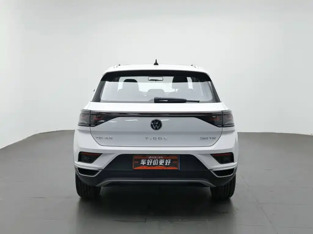 Volkswagen T-Roc — фото 3