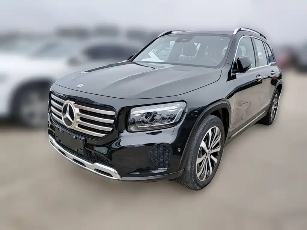 Mercedes-Benz GLB — фото 8