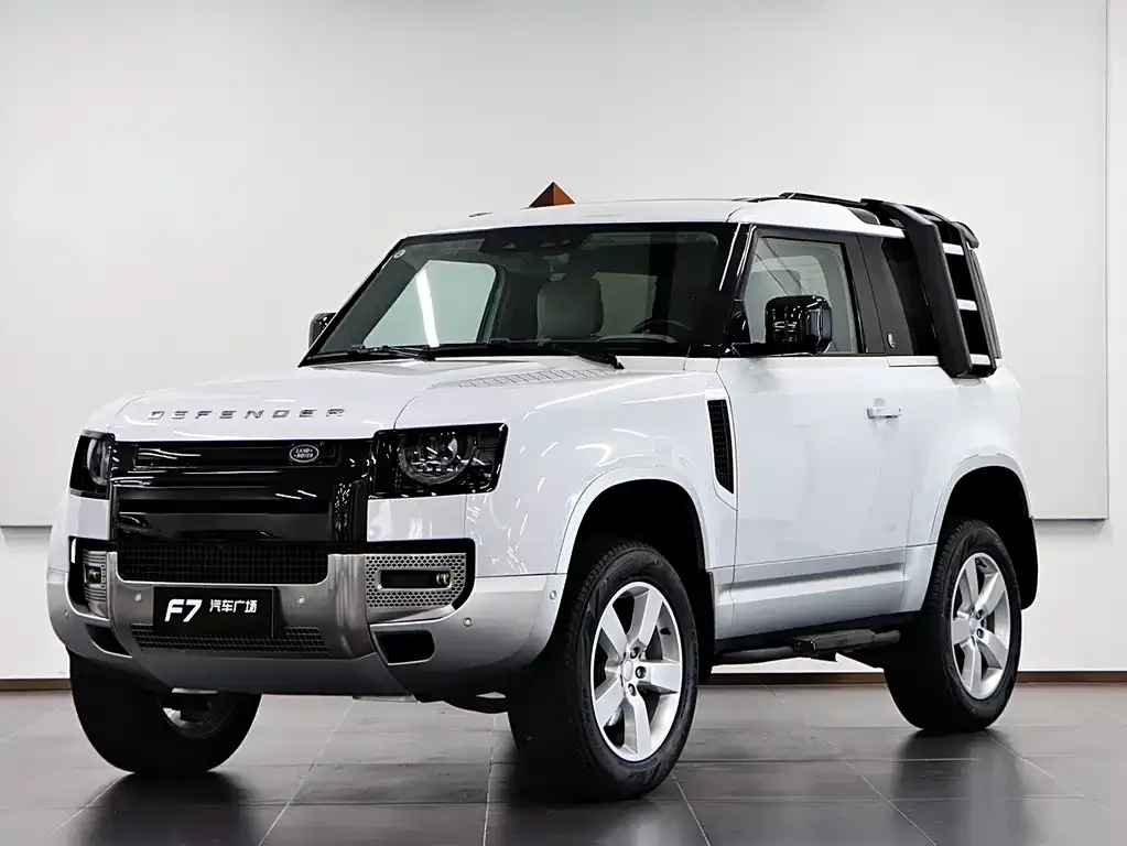 Land Rover Defender — фото 1