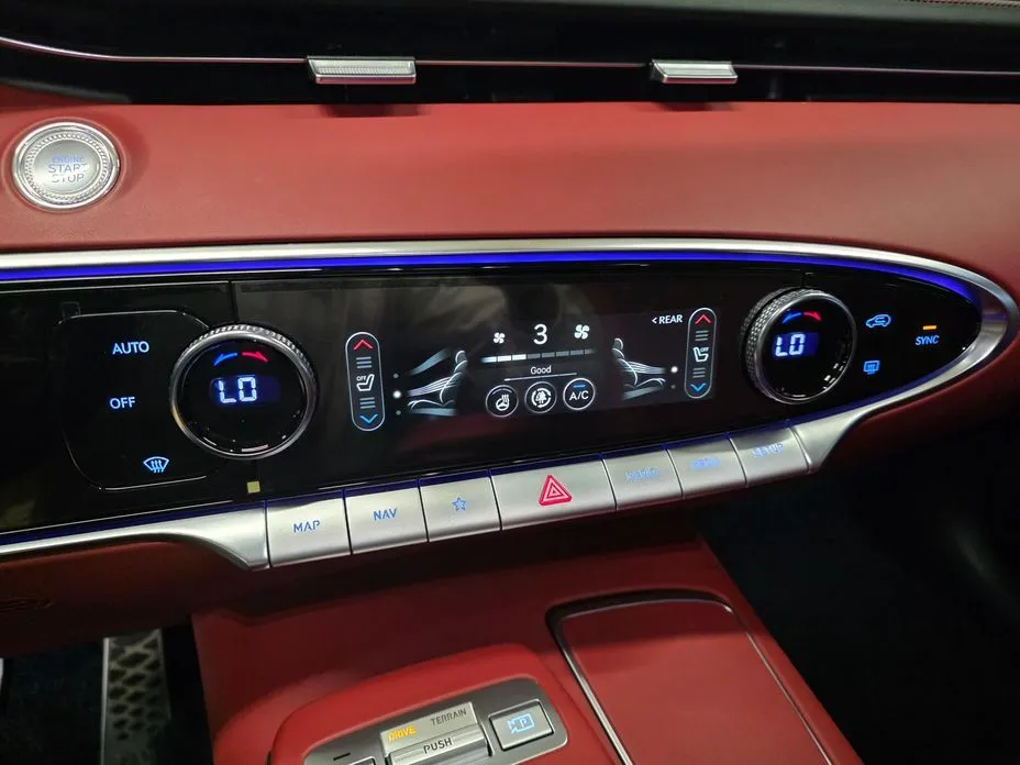 Genesis GV70 — фото 10