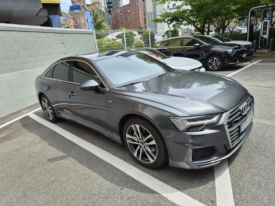 Audi A6 — фото 10