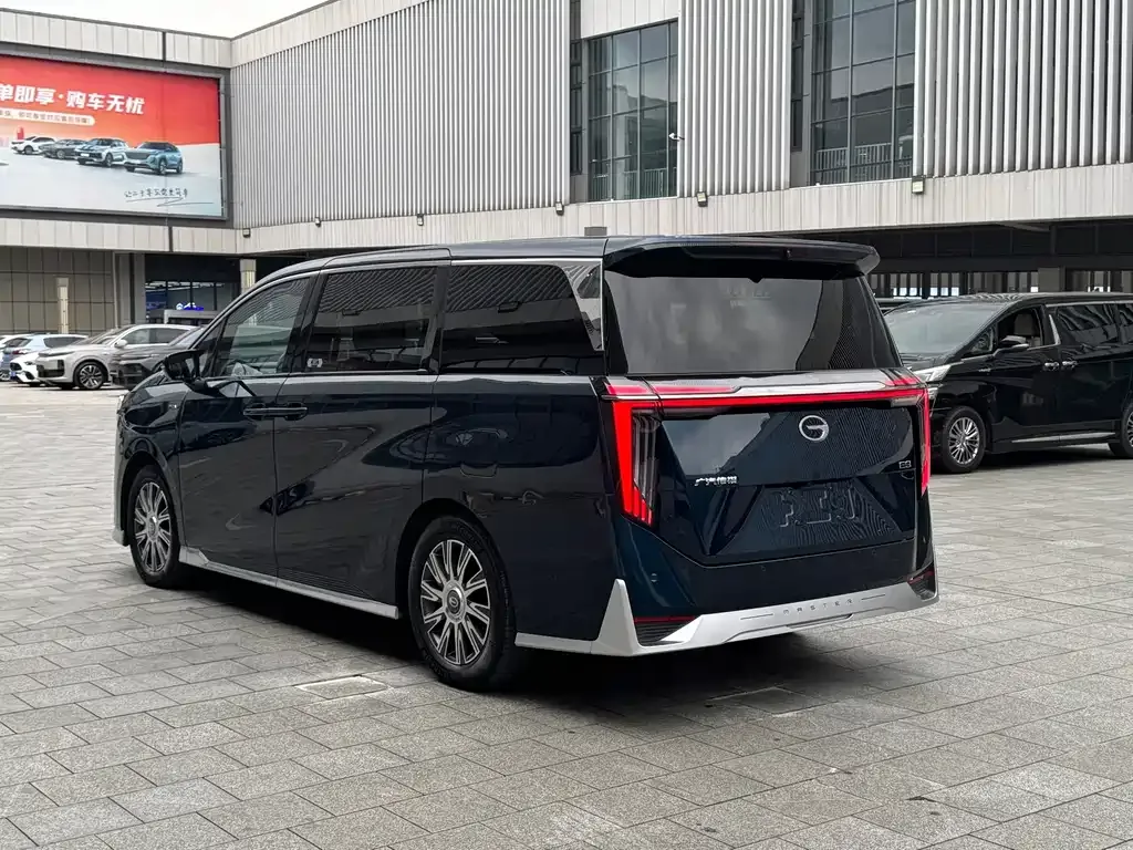 GAC Motor Trumpchi E9 — фото 6