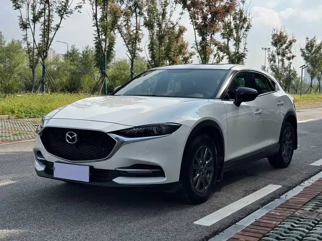 Mazda CX-4 — фото 1