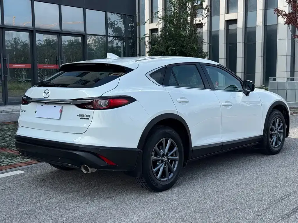 Mazda CX-4 — фото 5
