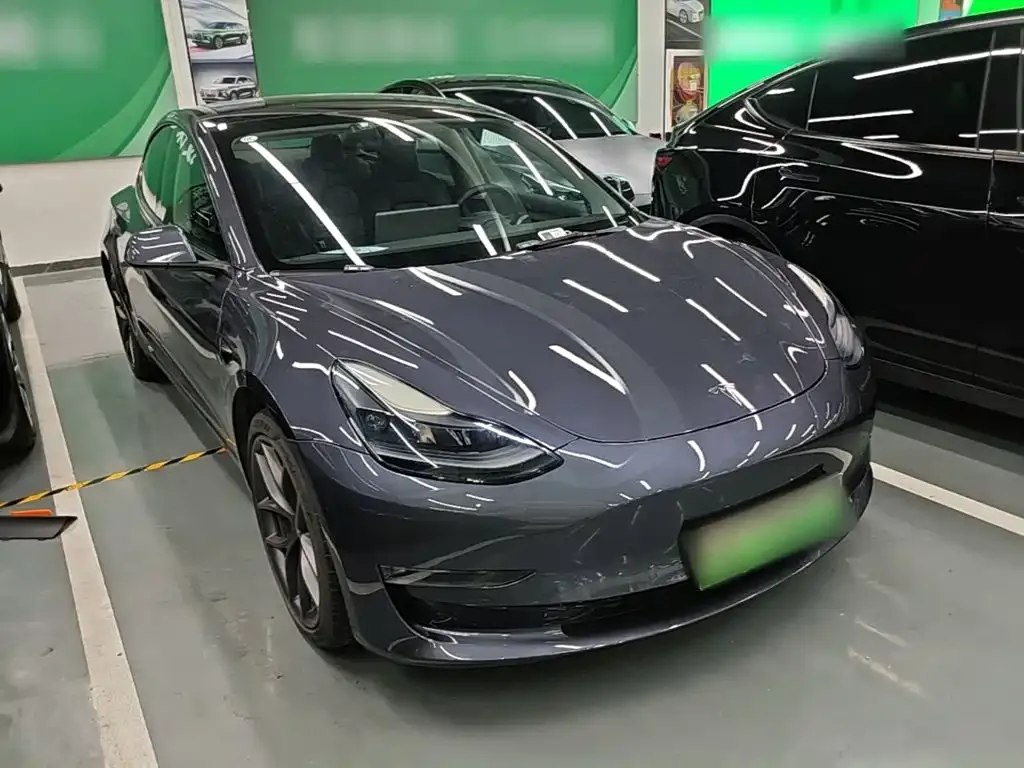 Tesla Model 3 — фото 8