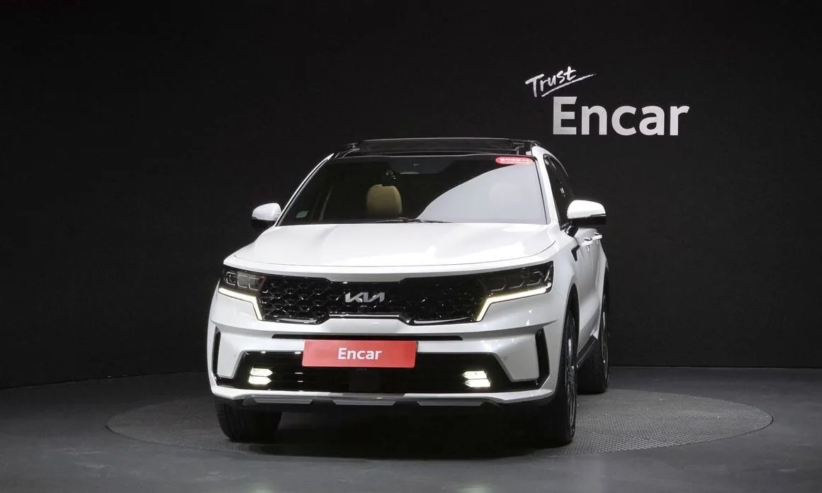 Kia Sorento — фото 5