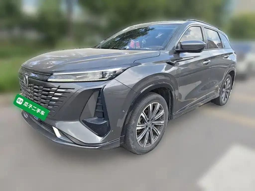 Changan CS75 PLUS — фото 1