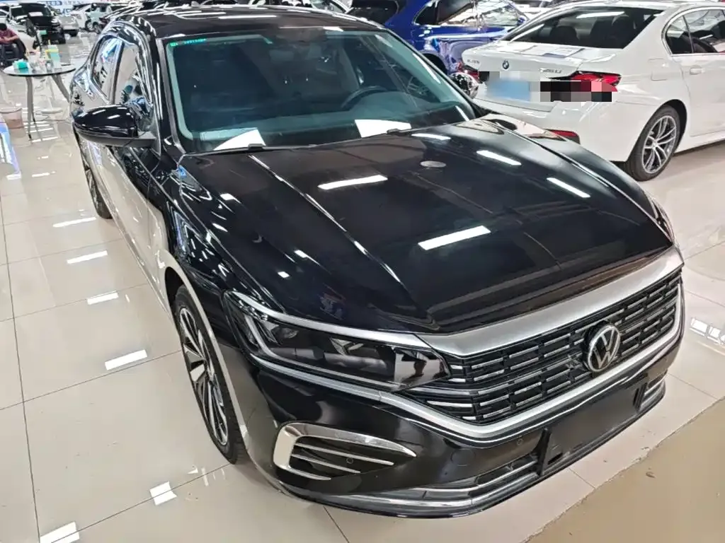 Volkswagen Passat — фото 9