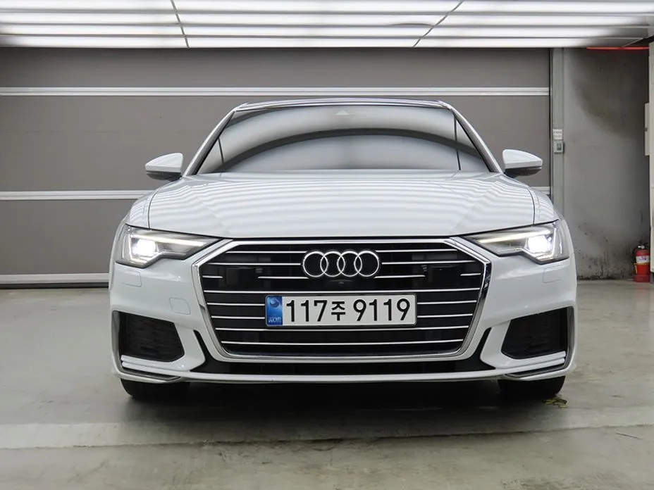 Audi A6 — фото 10