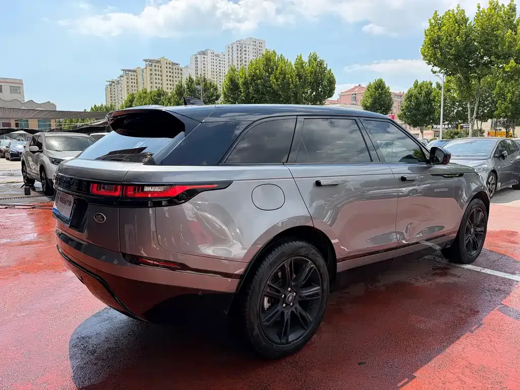 Land Rover Velar — фото 10
