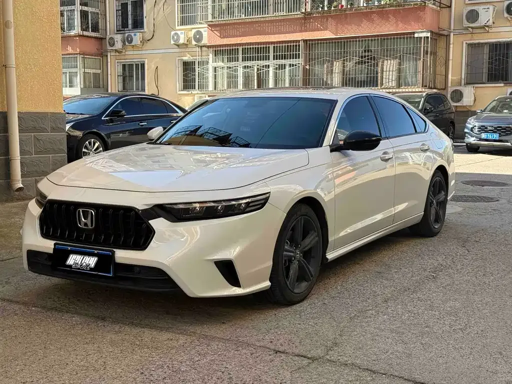 Honda Inspire — фото 1