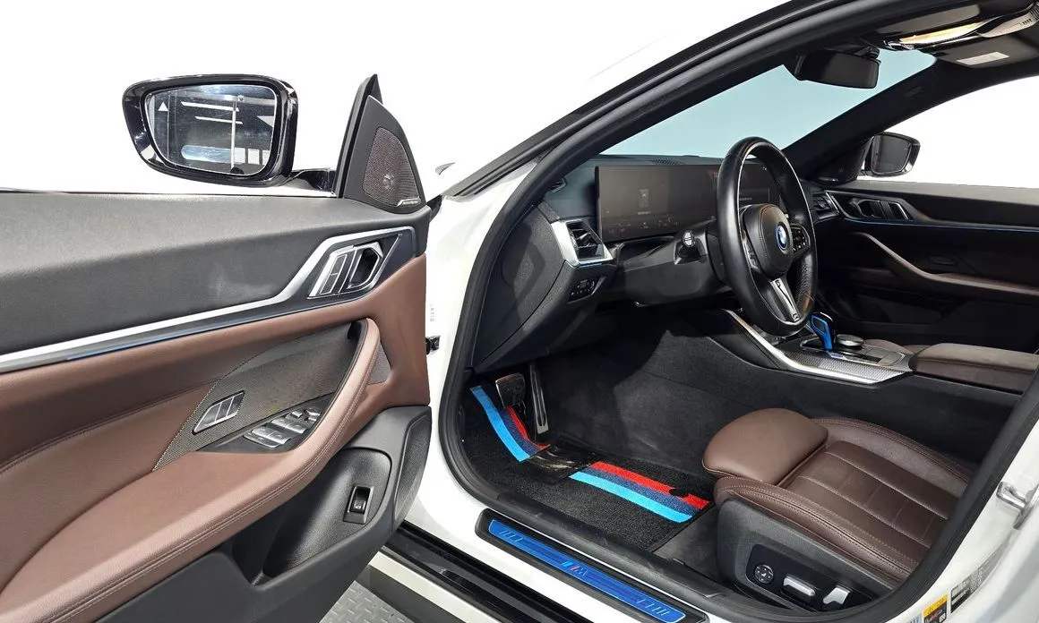 BMW i4 — фото 6