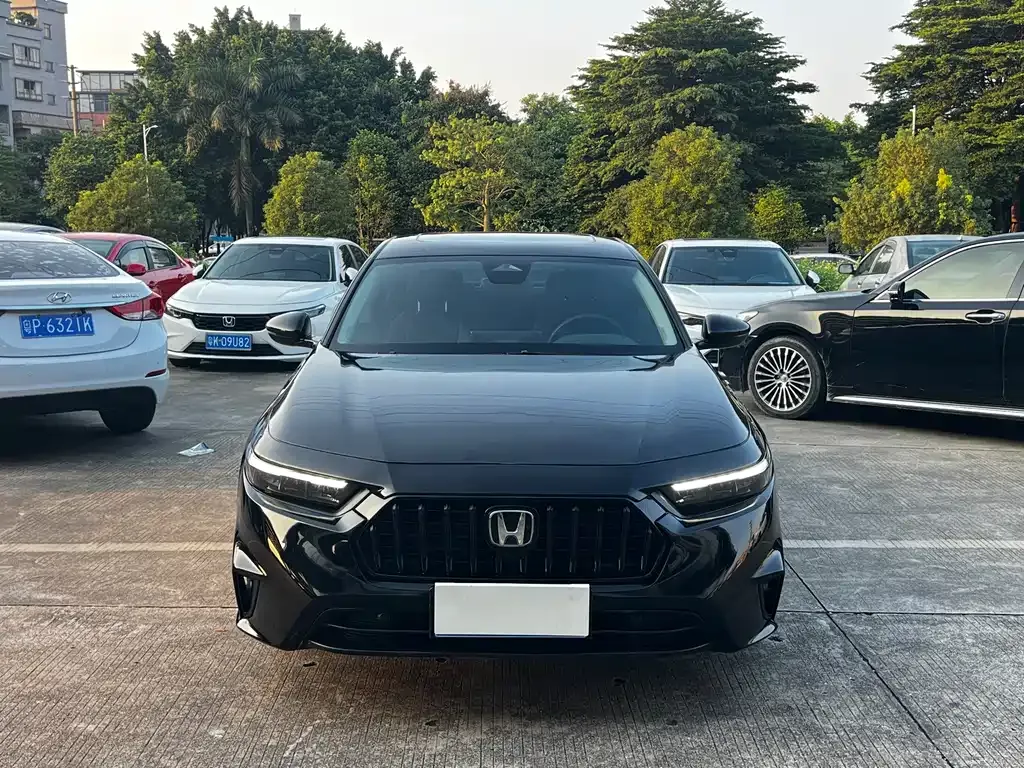 Honda Inspire — фото 2
